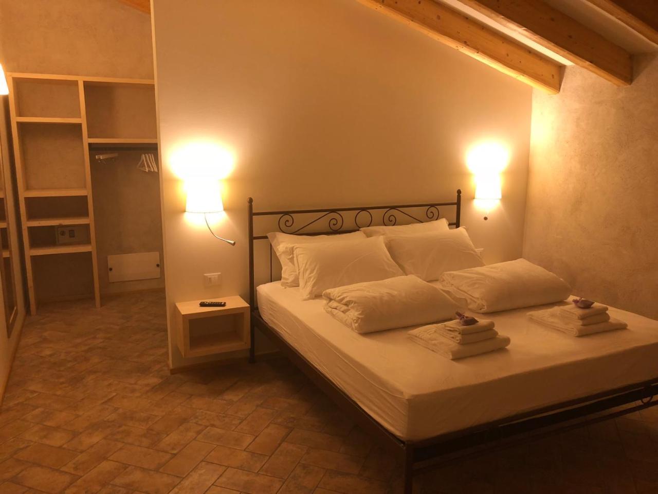 Agriturismo2Laghi Ponti sul Mincio Extérieur photo